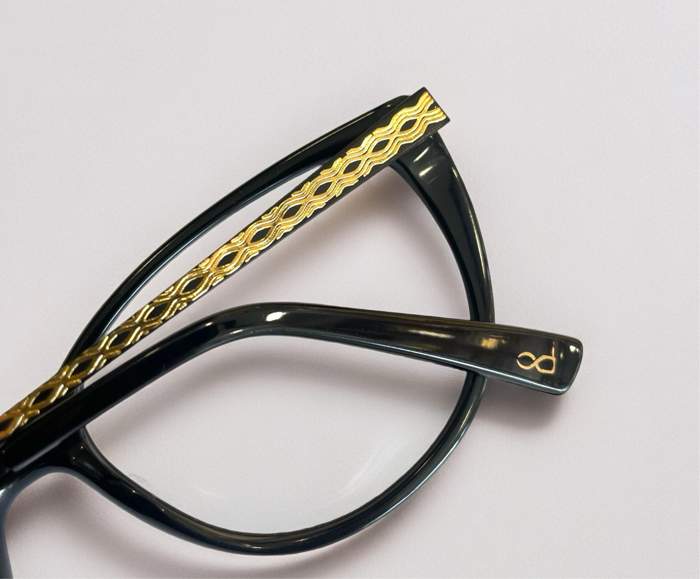 Premium Black Cat-Eye Eyeglasses